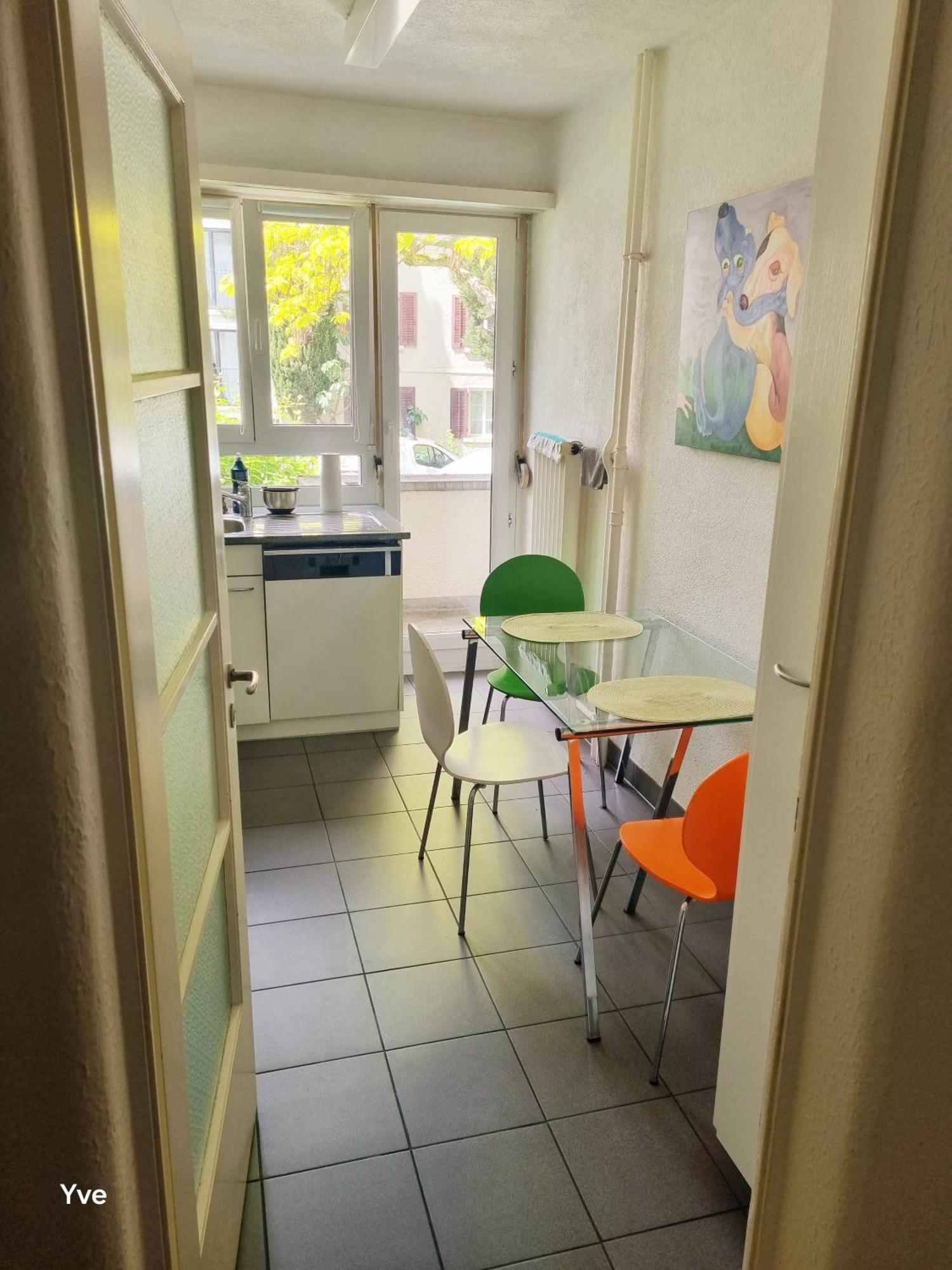 Homestay Yveskinyoga Zurich